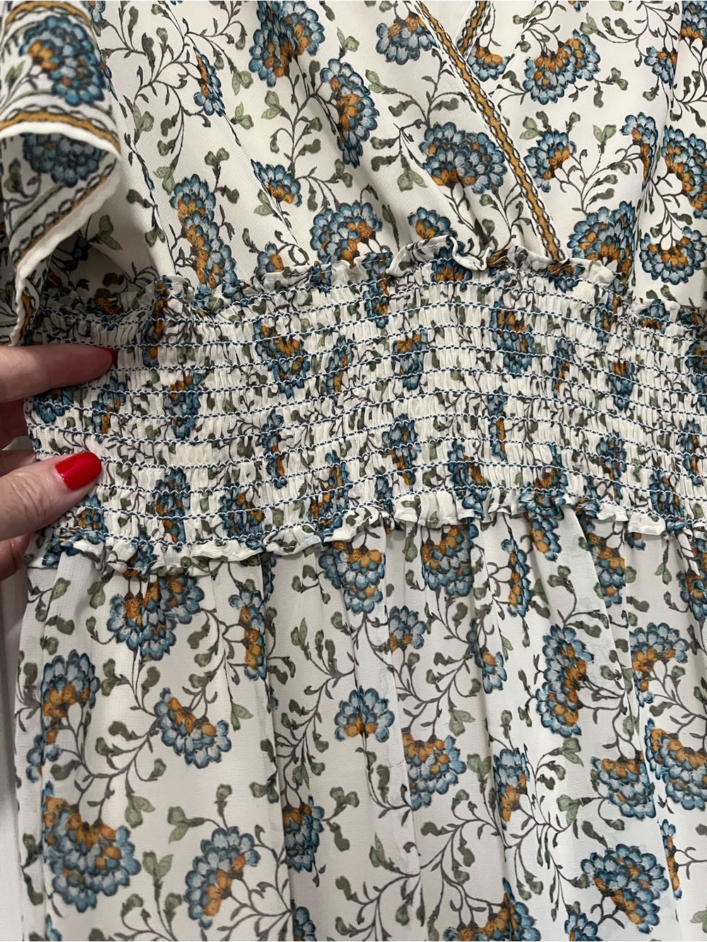 Max Studio floral print smocked-waist dress - Picture 4 of 7